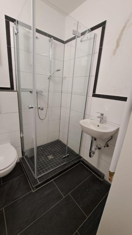 Wohnung Am Krankenhaus, Ruhr, Wasserbhf. 뮬하임안더루 외부 사진